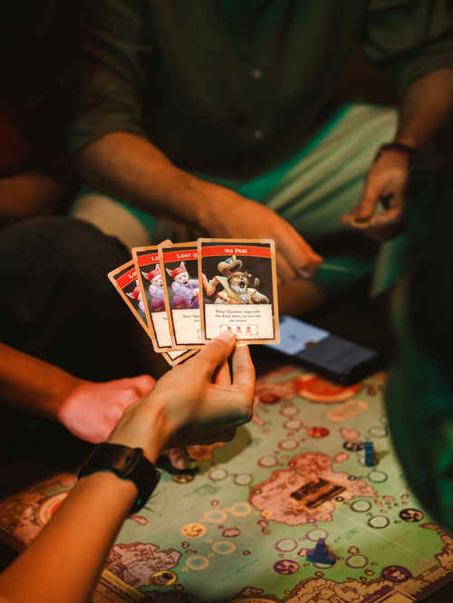 Trivia Pirates — The strategy-first trivia board game